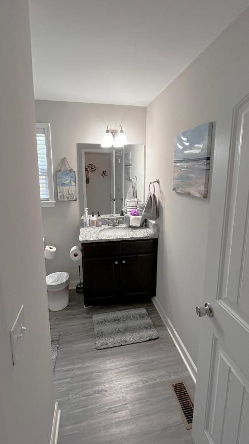 Great Little Guest Suite With Private Entry & Deck! Pet Friendly & 30 Mins To Nashville! Ashland City Kültér fotó