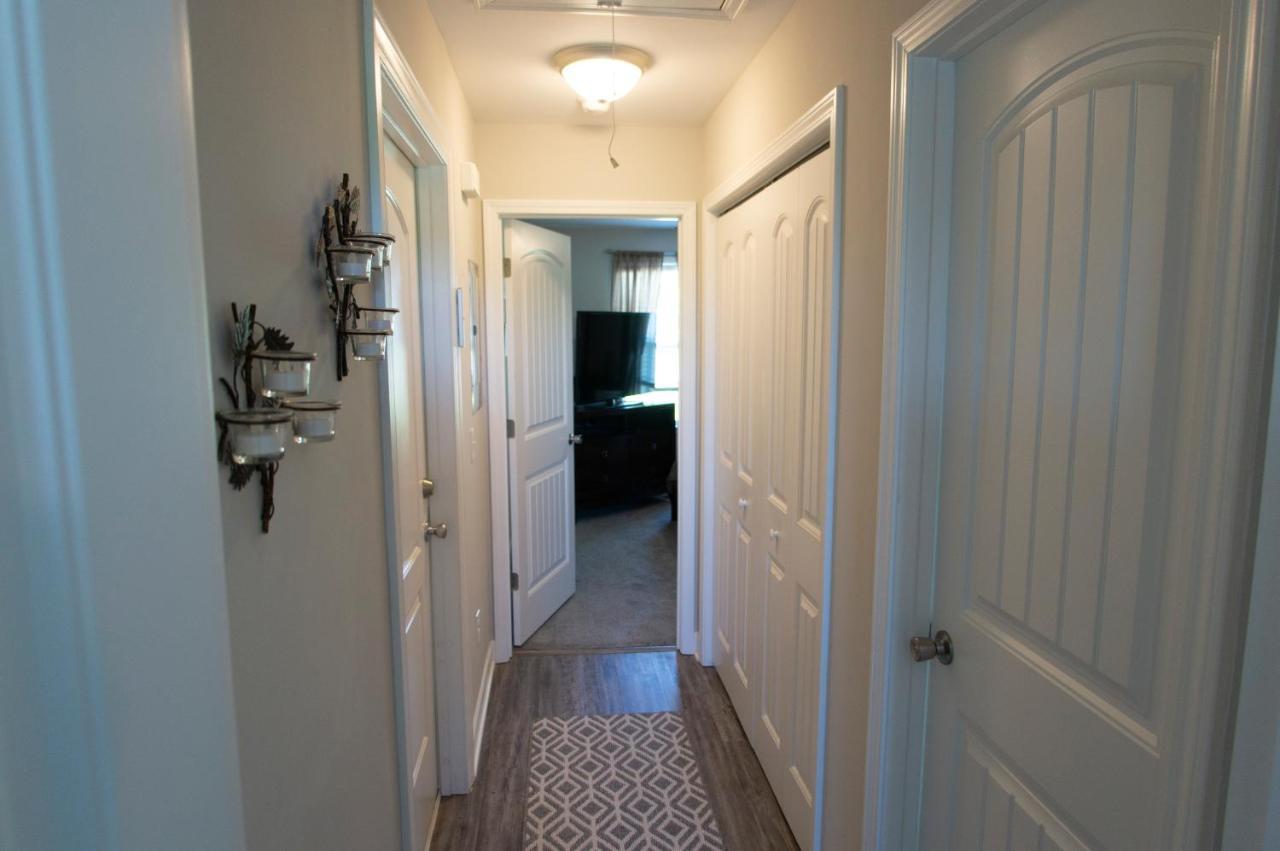 Great Little Guest Suite With Private Entry & Deck! Pet Friendly & 30 Mins To Nashville! Ashland City Kültér fotó