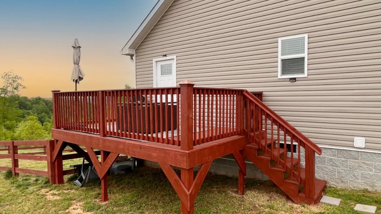Great Little Guest Suite With Private Entry & Deck! Pet Friendly & 30 Mins To Nashville! Ashland City Kültér fotó