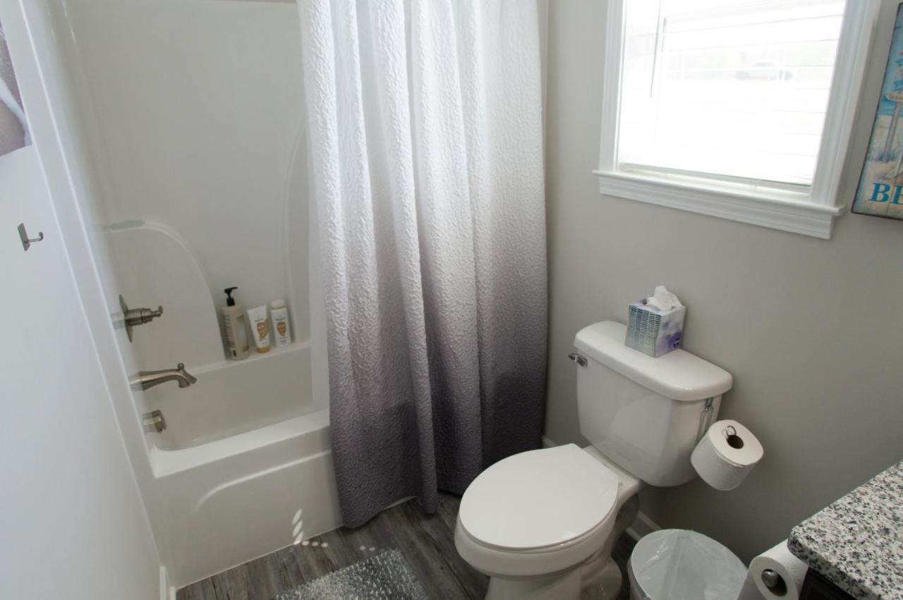Great Little Guest Suite With Private Entry & Deck! Pet Friendly & 30 Mins To Nashville! Ashland City Kültér fotó