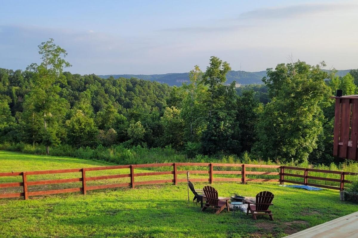 Great Little Guest Suite With Private Entry & Deck! Pet Friendly & 30 Mins To Nashville! Ashland City Kültér fotó